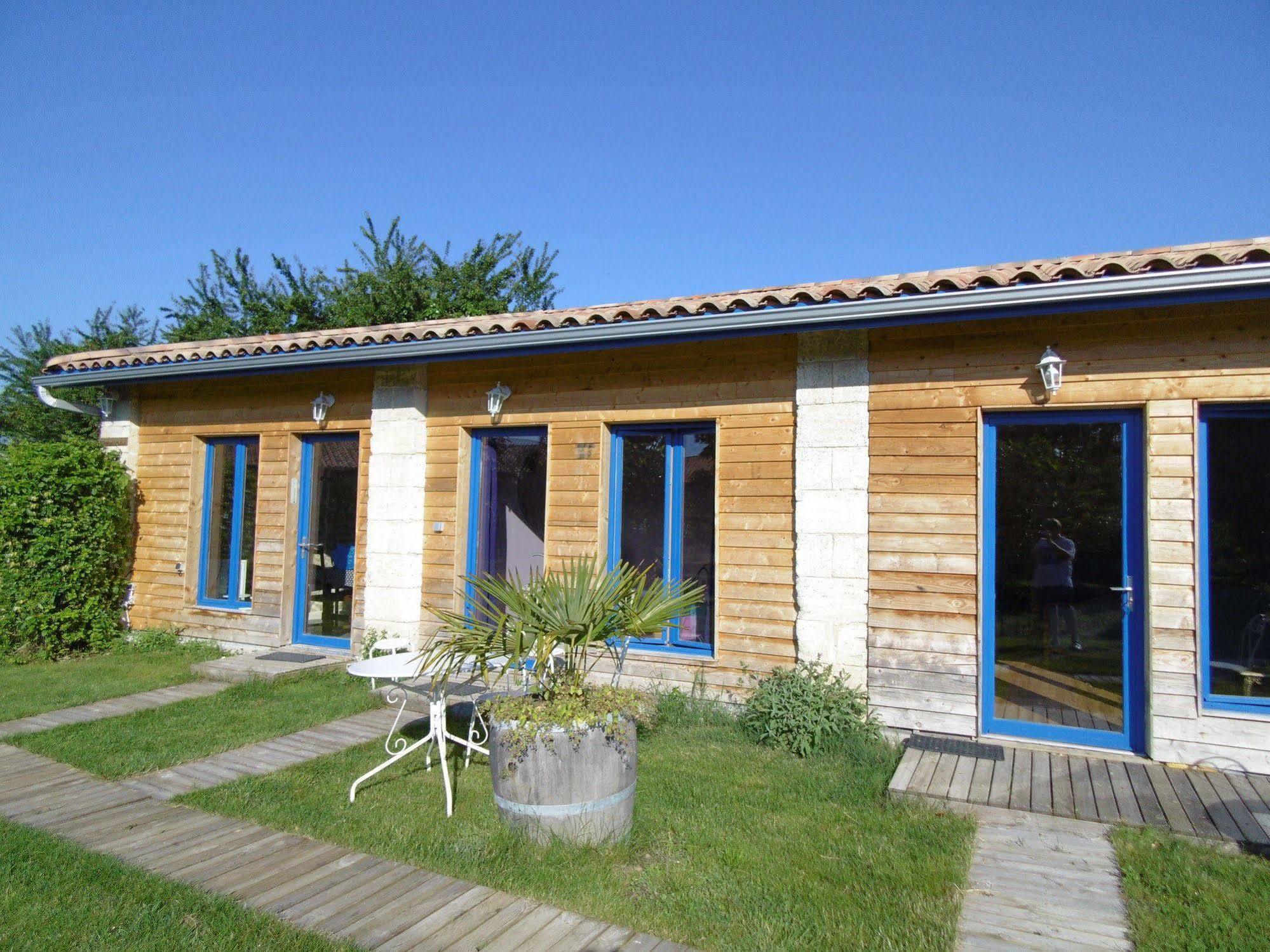 Bed and Breakfast La Cadournaise Saint-Seurin-de-Cadourne Exterior foto