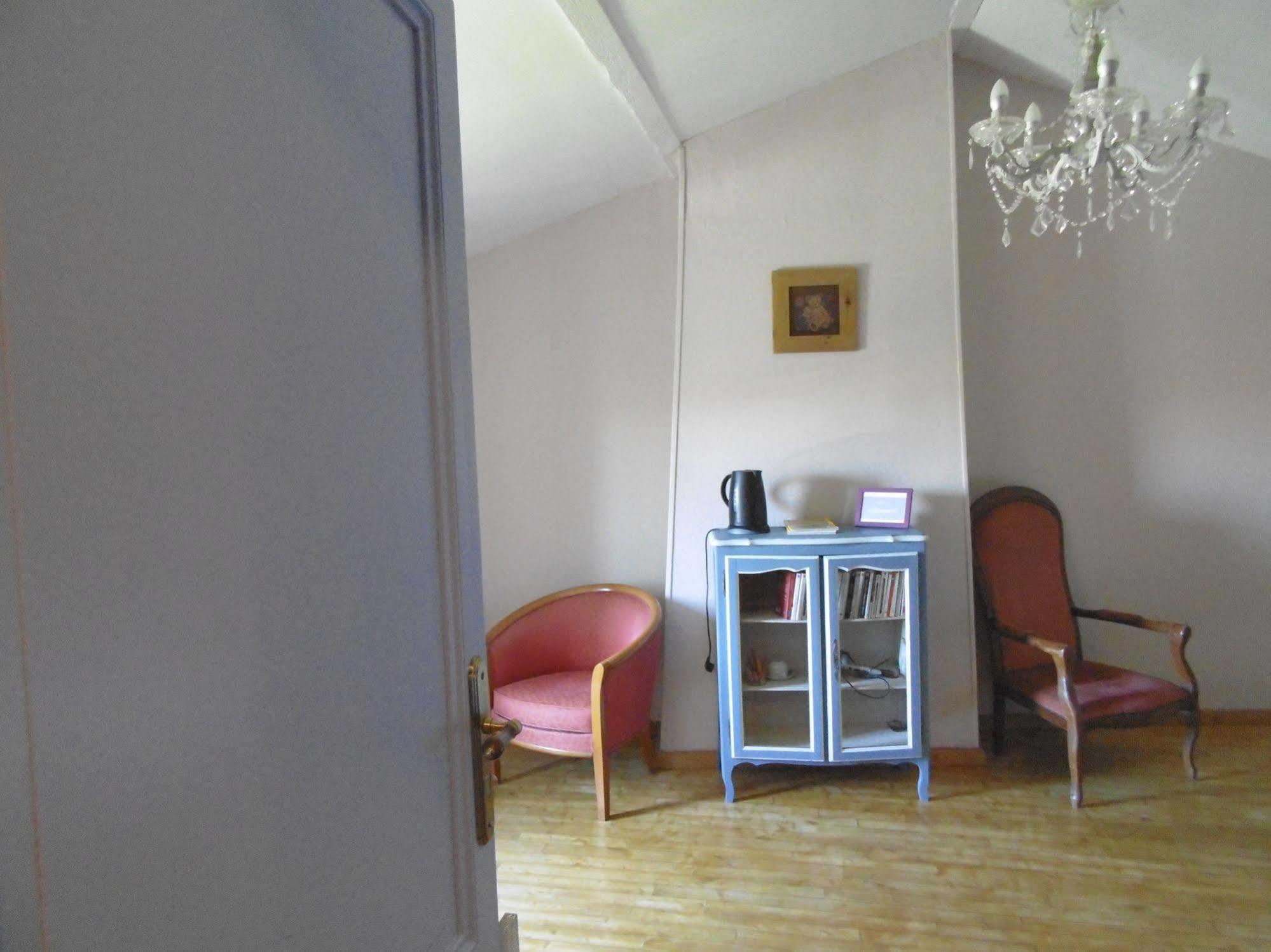 Bed and Breakfast La Cadournaise Saint-Seurin-de-Cadourne Exterior foto
